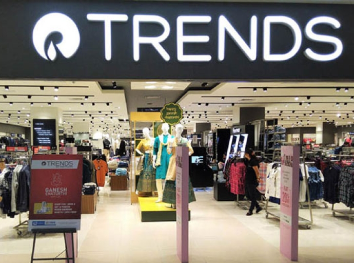 Budgam gets Reliance Trends store