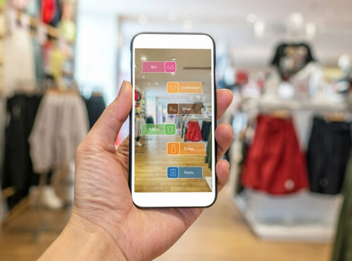 From Stores to Smartphones: India’s e-retail fashion boom enters its defining phase