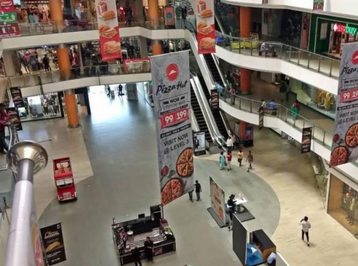 Industry body urges Maha govt to let Malls following COVID protocols open