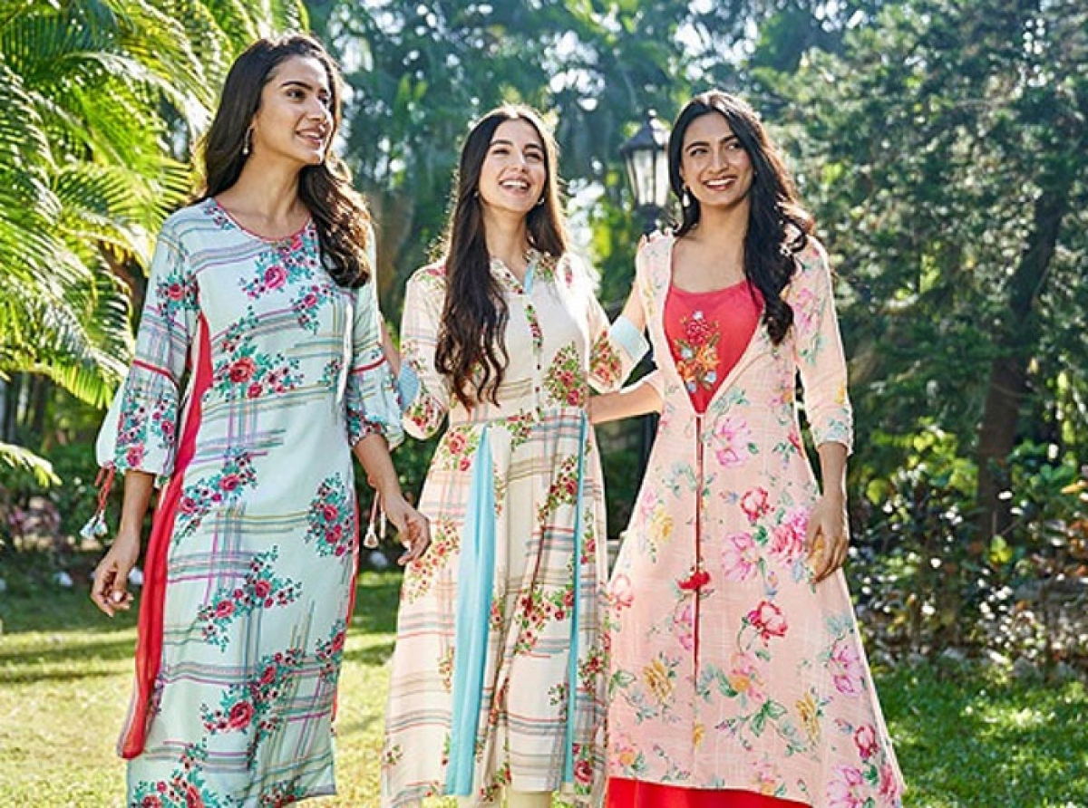 Buy Shri Krishna Fabric Womens Rayon Flower Printed Flared Anarkali Kurti  Online at Best Prices in India  JioMart