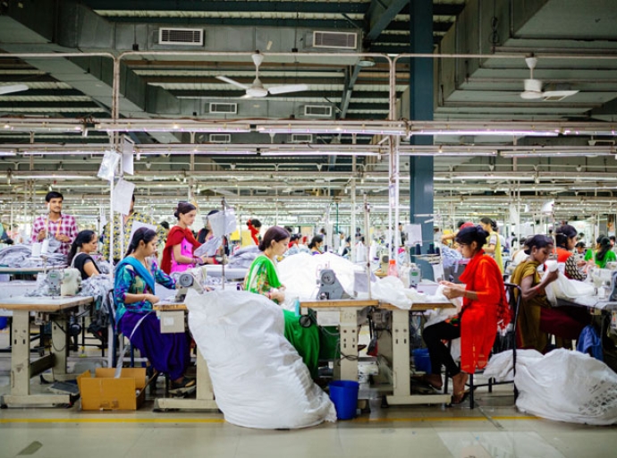 The employees of India's Shahi Exports have been awarded the Hunarbaaz Award