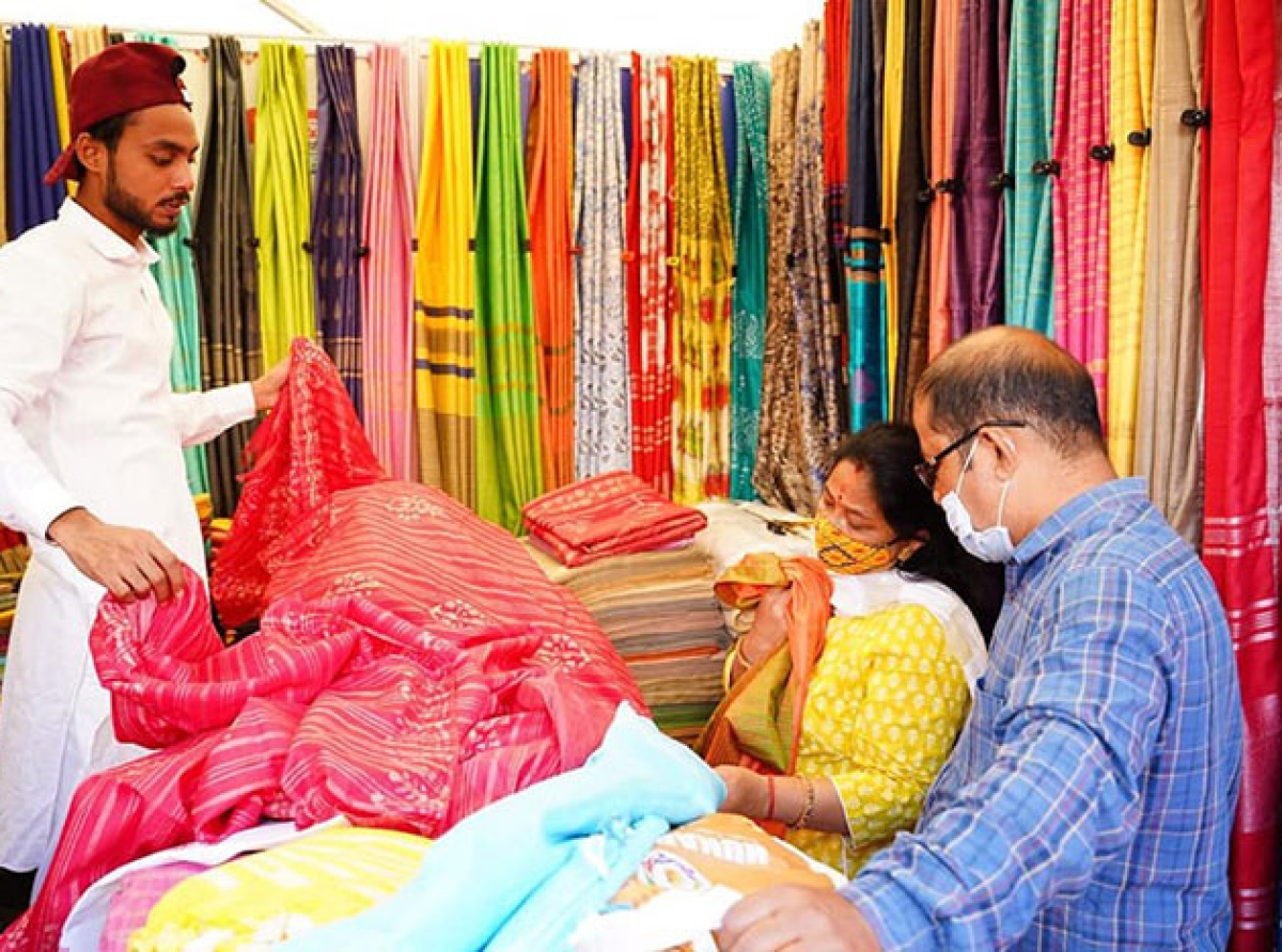 In six years, Hunar Haat has employed 6 lakh craftspeople