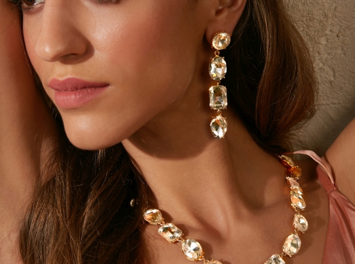 Flipkart.com - Buy Pipa Bella Ivon Ear Crawler Earrings Embellished With  White Swarovski Pearls Brass Drops & Danglers Online at Best Prices in India