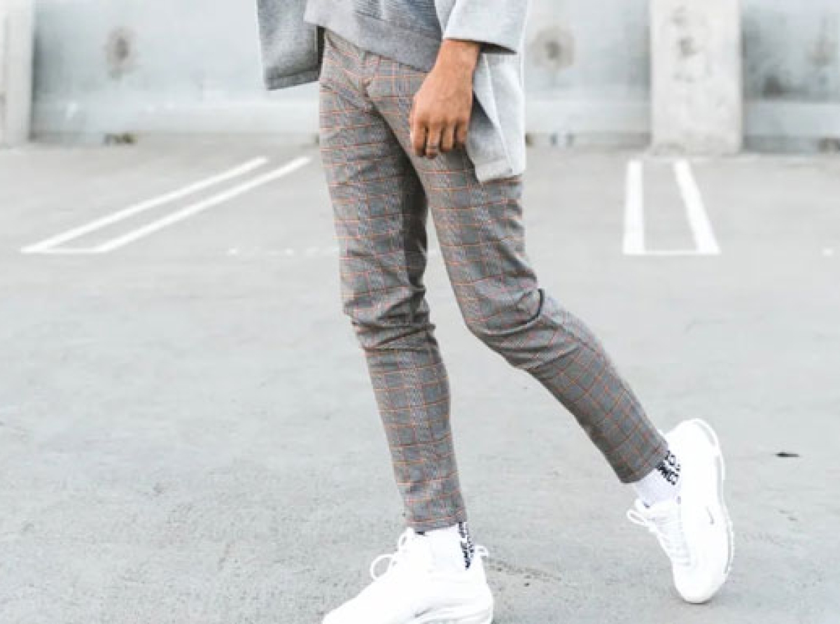 12 Best Trousers Styles Every Man Must Have | Type of pants, Trouser style,  Mens outfits