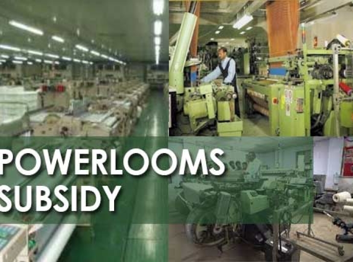 Maharashtra has decided to postpone its intention to discontinue subsidizing mid-sized powerlooms
