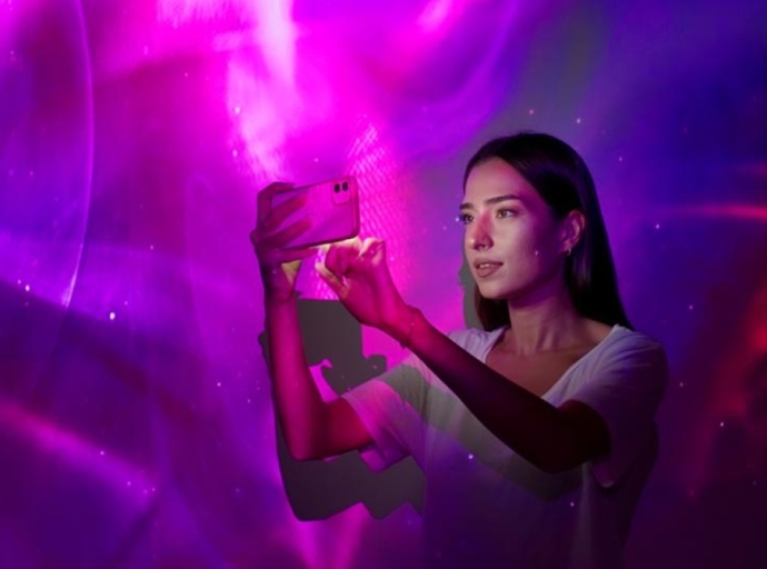 Metaverse or meta-averse?