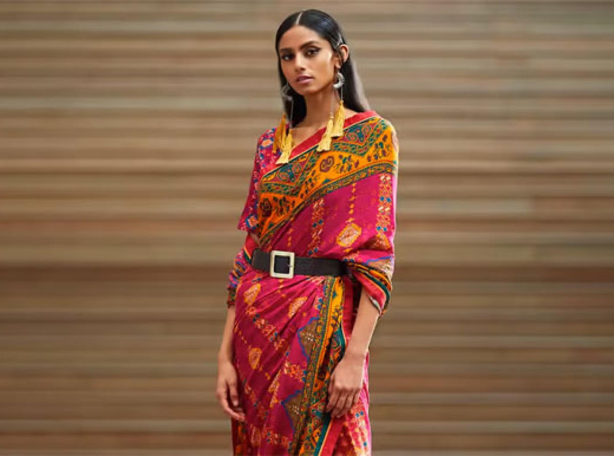 RI Ritu Kumar’s new collection blends modern beauty with traditional designs