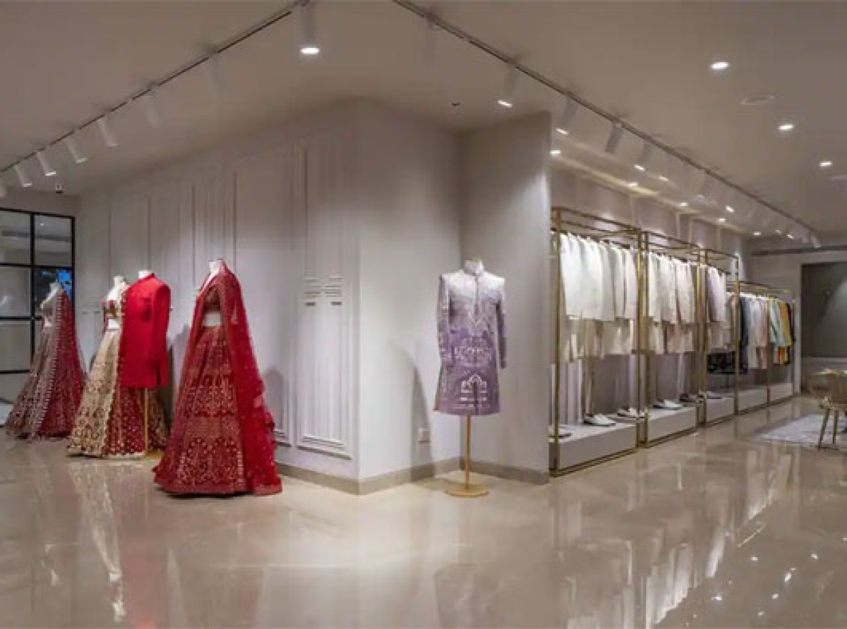 Falguni Shane Peacock expand with store in Hyderabad