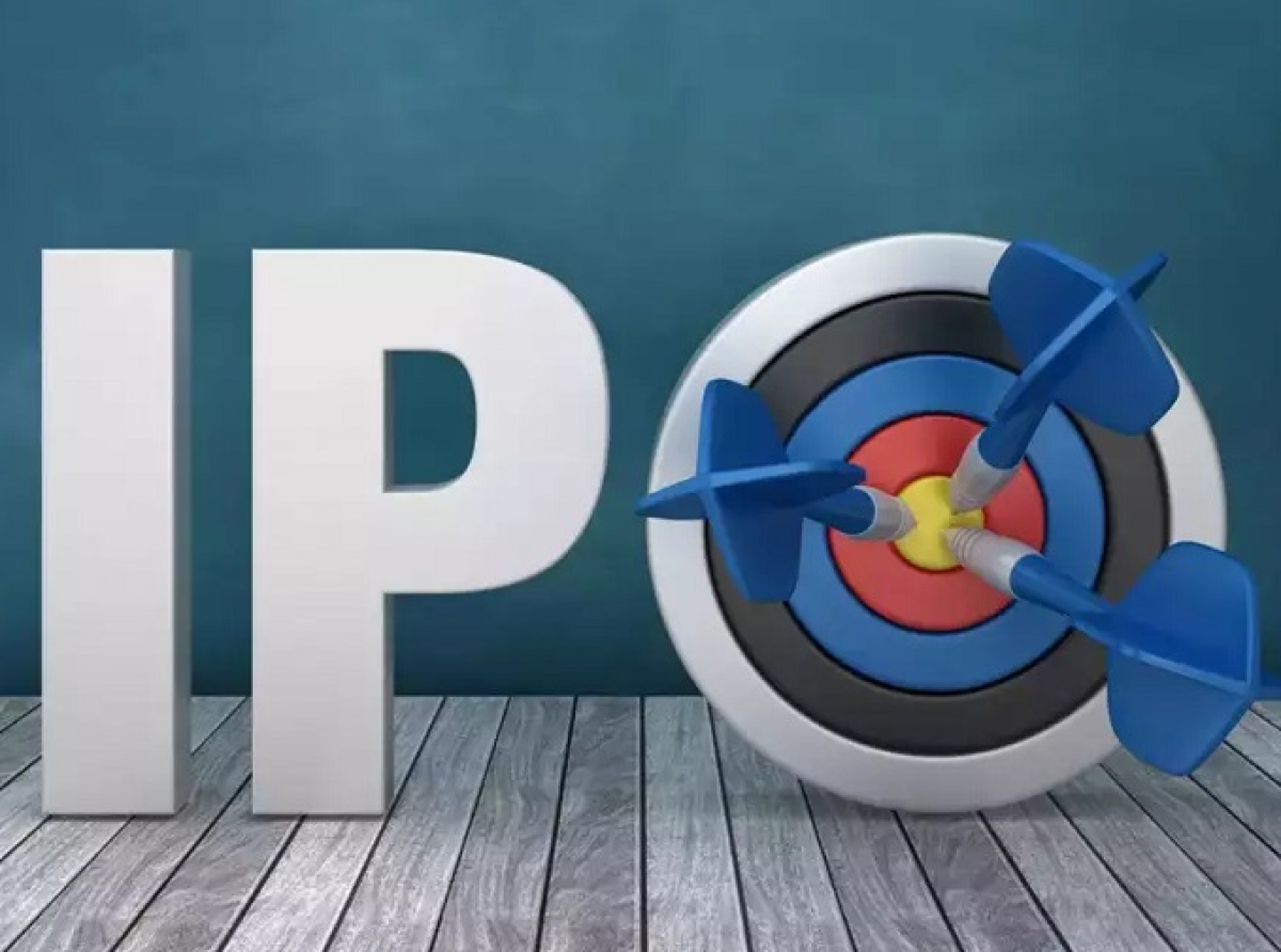IPO