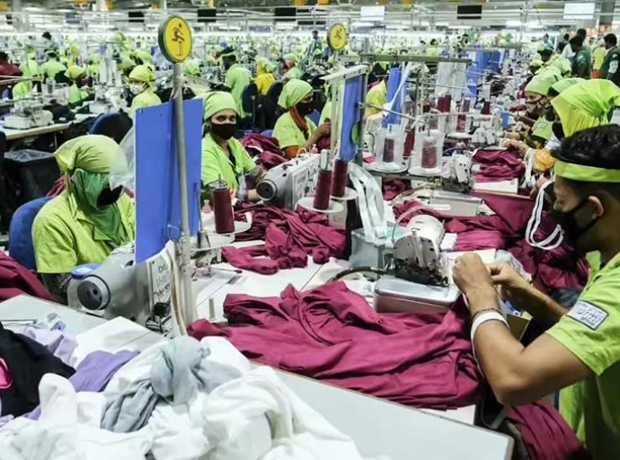 Ban of RMG imports from Bangladesh causes inventory crunch for fashion retailers