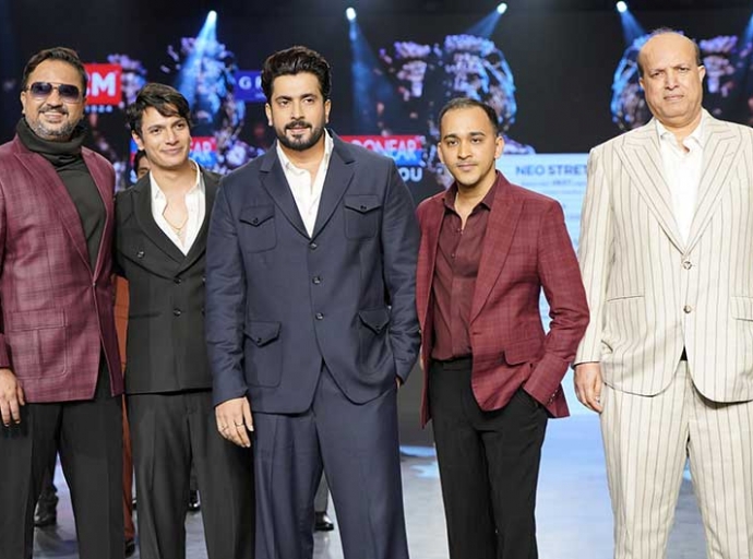 Donear Group showcases Neo Stretch fabric Bombay Fashion Week 2025